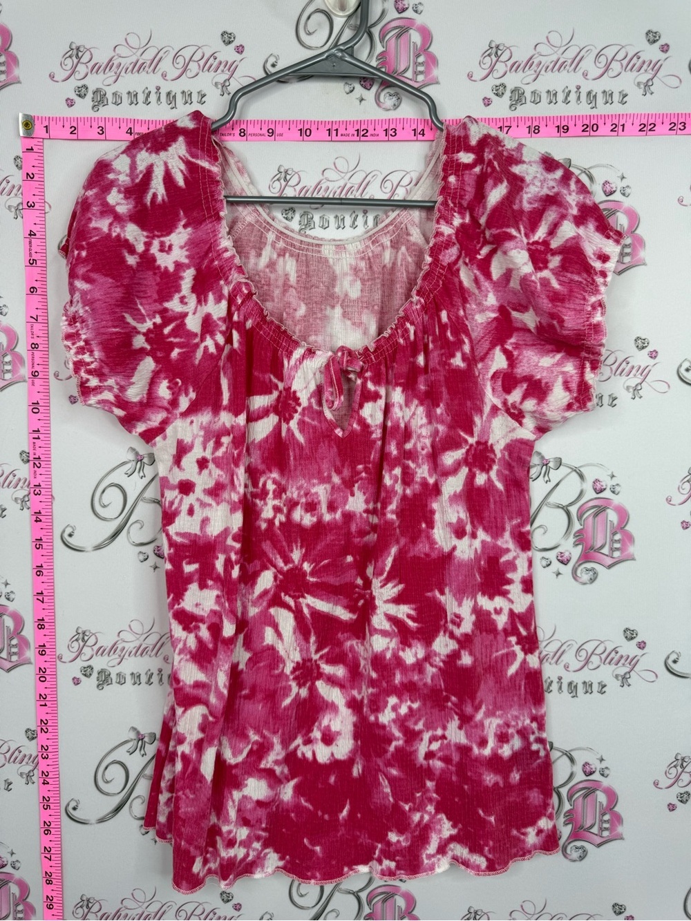 Tie-Dye Puff Sleeve Women’s Top - Pink